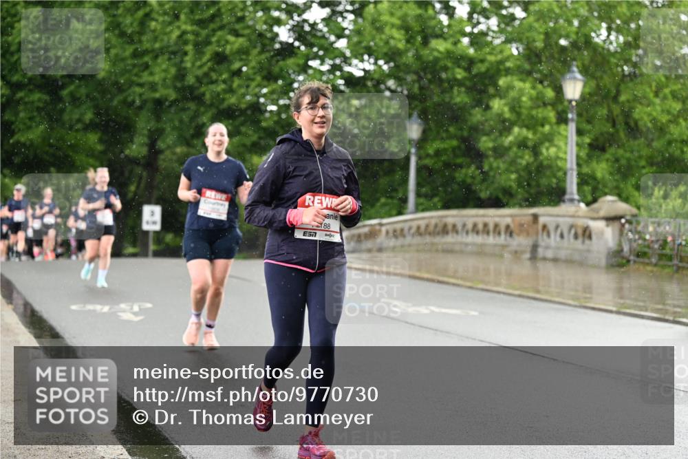 14.06.2026 - REWE Women's Run Dr. Thomas Lammeyer http://msf.ph/oto/9770730 14.06.2026 09:48:26 Laufen 7, 188 meine-sportfotos.de