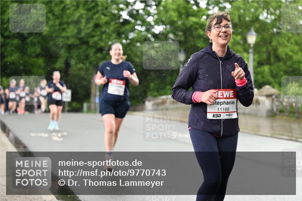 14.06.2026 - REWE Women's Run Dr. Thomas Lammeyer http://msf.ph/oto/9770743 14.06.2026 09:48:26 Laufen 11188 meine-sportfotos.de