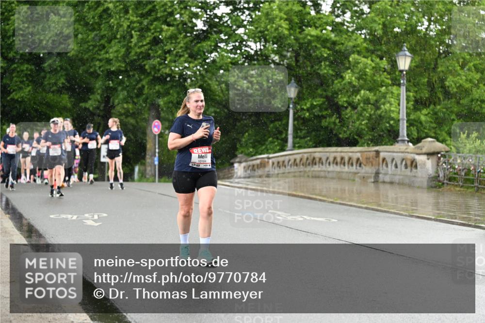 14.06.2026 - REWE Women's Run Dr. Thomas Lammeyer http://msf.ph/oto/9770784 14.06.2026 09:48:30 Laufen 10164 meine-sportfotos.de