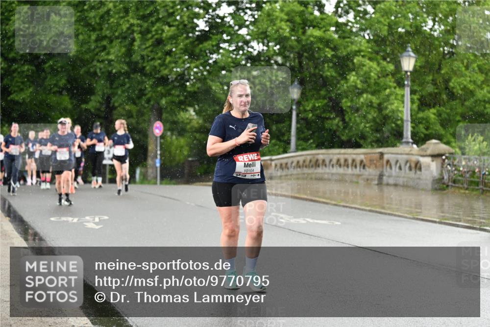 14.06.2026 - REWE Women's Run Dr. Thomas Lammeyer http://msf.ph/oto/9770795 14.06.2026 09:48:30 Laufen 10164 meine-sportfotos.de