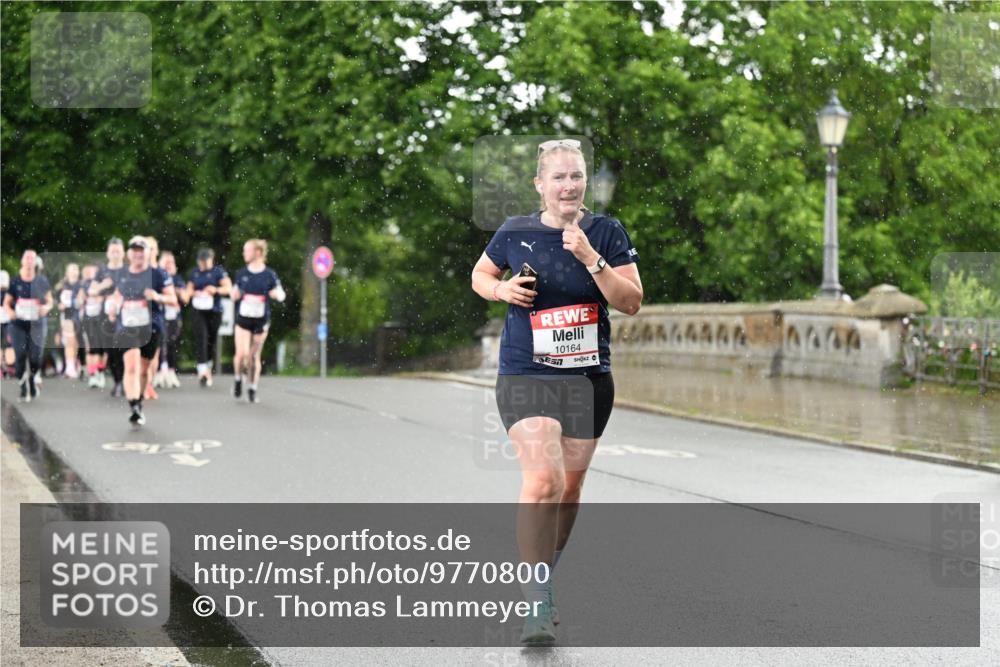 14.06.2026 - REWE Women's Run Dr. Thomas Lammeyer http://msf.ph/oto/9770800 14.06.2026 09:48:31 Laufen 10164 meine-sportfotos.de