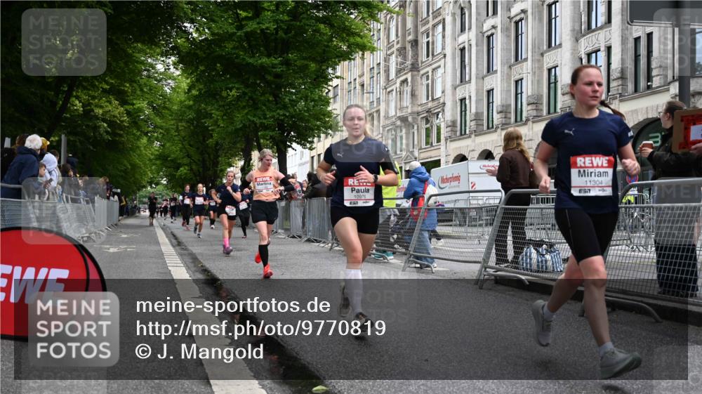 14.06.2026 - REWE Women's Run J. Mangold http://msf.ph/oto/9770819 14.06.2026 09:57:02 Ziel 10075, 10226, 10385, 10611, 10835, 10901, 10926, 10976, 11183, 11304 meine-sportfotos.de