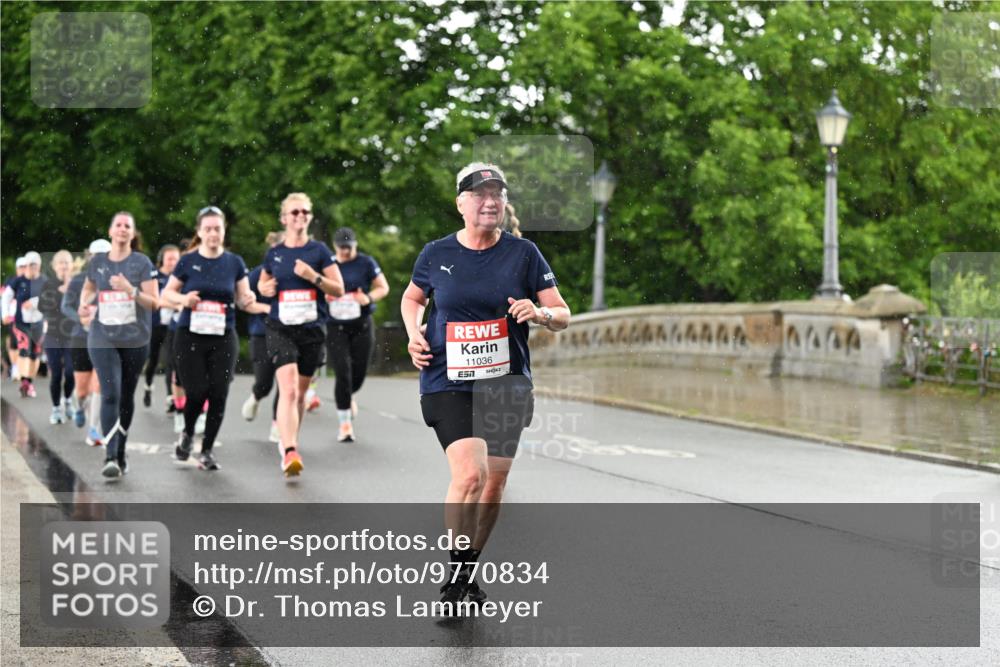 14.06.2026 - REWE Women's Run Dr. Thomas Lammeyer http://msf.ph/oto/9770834 14.06.2026 09:48:35 Laufen 11036 meine-sportfotos.de
