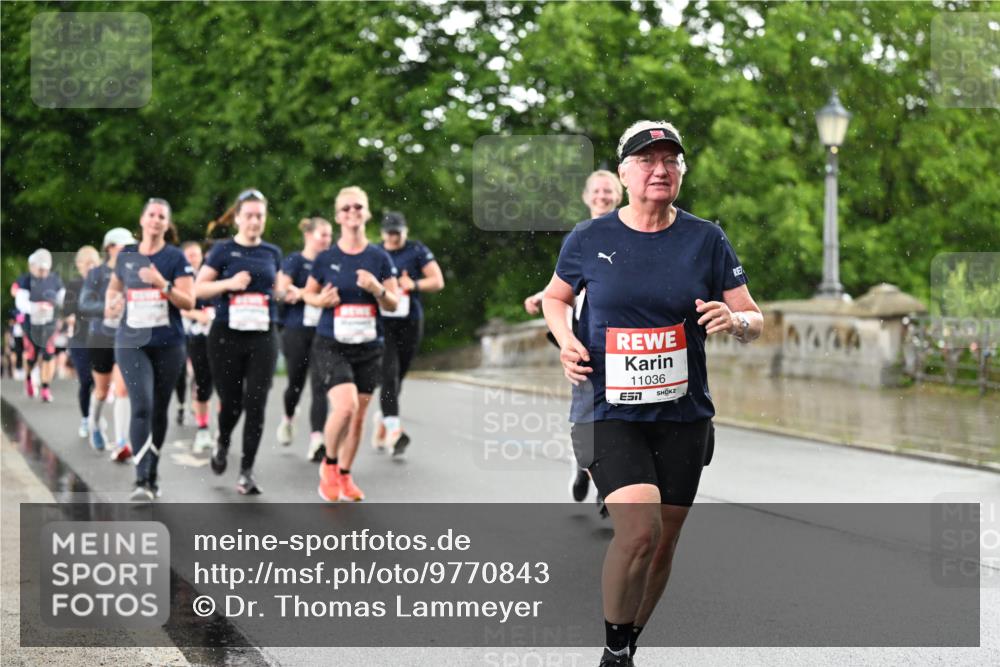 14.06.2026 - REWE Women's Run Dr. Thomas Lammeyer http://msf.ph/oto/9770843 14.06.2026 09:48:35 Laufen 11036, 2200 meine-sportfotos.de
