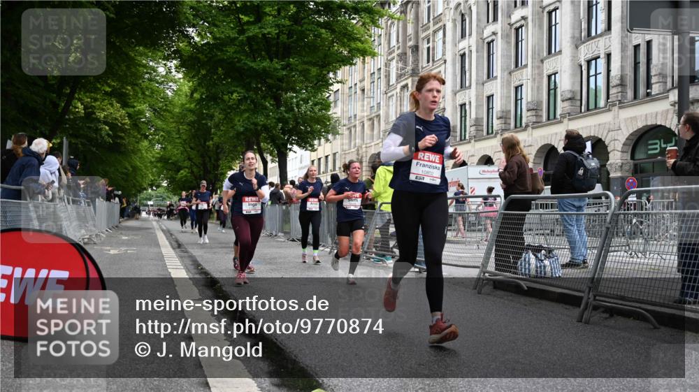 14.06.2026 - REWE Women's Run J. Mangold http://msf.ph/oto/9770874 14.06.2026 09:57:10 Ziel 10075, 10173, 10226, 10310, 10377, 10802, 10901, 11131, 11262, 11276, 11423 meine-sportfotos.de