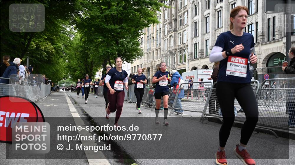 14.06.2026 - REWE Women's Run J. Mangold http://msf.ph/oto/9770877 14.06.2026 09:57:11 Ziel 10173, 10226, 10310, 10377, 10802, 10901, 11131, 11262, 11276, 11423 meine-sportfotos.de