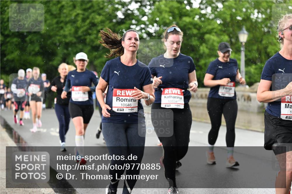 14.06.2026 - REWE Women's Run Dr. Thomas Lammeyer http://msf.ph/oto/9770885 14.06.2026 09:48:38 Laufen 10646, 7, 10538, 57, 1 meine-sportfotos.de