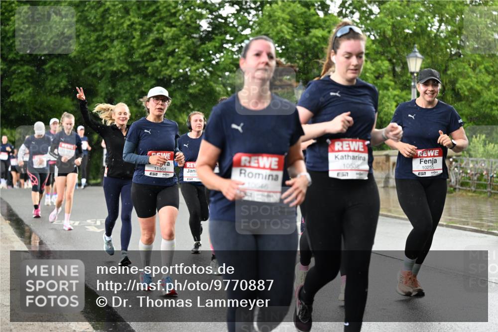 14.06.2026 - REWE Women's Run Dr. Thomas Lammeyer http://msf.ph/oto/9770887 14.06.2026 09:48:38 Laufen 11161, 7, 10646, 10538, 10255, 7 meine-sportfotos.de