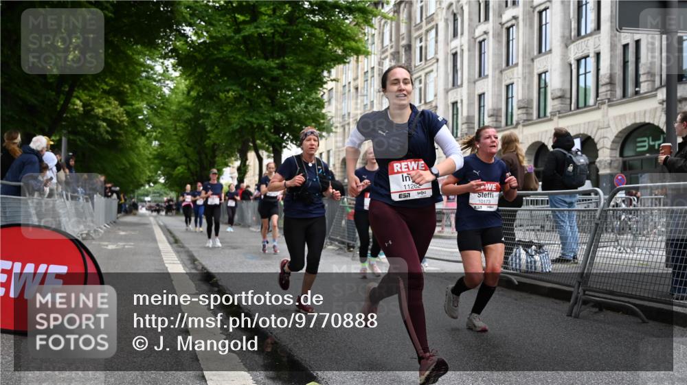 14.06.2026 - REWE Women's Run J. Mangold http://msf.ph/oto/9770888 14.06.2026 09:57:11 Ziel 10173, 10226, 10310, 10377, 10802, 10901, 11131, 11262, 11276, 11423 meine-sportfotos.de