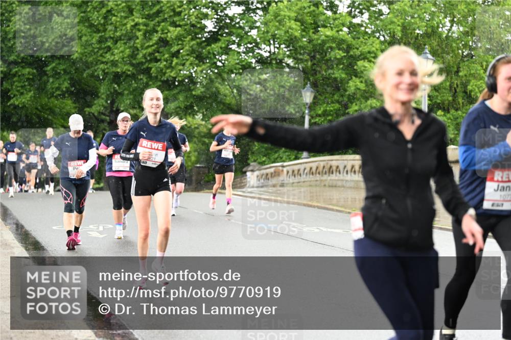 14.06.2026 - REWE Women's Run Dr. Thomas Lammeyer http://msf.ph/oto/9770919 14.06.2026 09:48:41 Laufen 107 meine-sportfotos.de