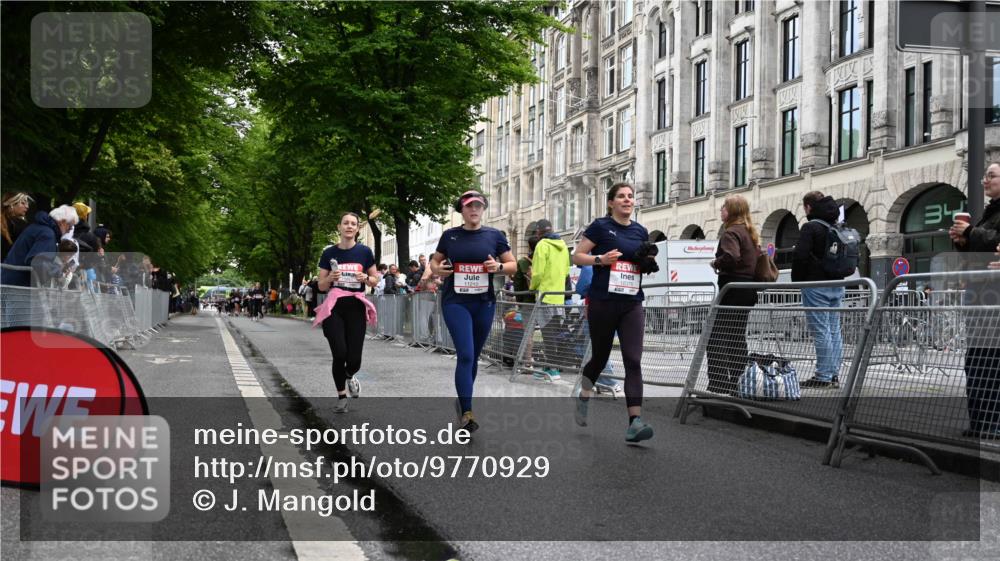 14.06.2026 - REWE Women's Run J. Mangold http://msf.ph/oto/9770929 14.06.2026 09:57:18 Ziel 10310, 10377, 10378, 10815, 11131, 11210 meine-sportfotos.de