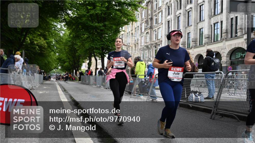 14.06.2026 - REWE Women's Run J. Mangold http://msf.ph/oto/9770940 14.06.2026 09:57:19 Ziel 10310, 10377, 10378, 10815, 11131, 11210 meine-sportfotos.de