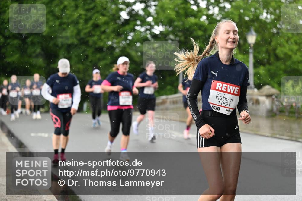 14.06.2026 - REWE Women's Run Dr. Thomas Lammeyer http://msf.ph/oto/9770943 14.06.2026 09:48:42 Laufen 11521 meine-sportfotos.de