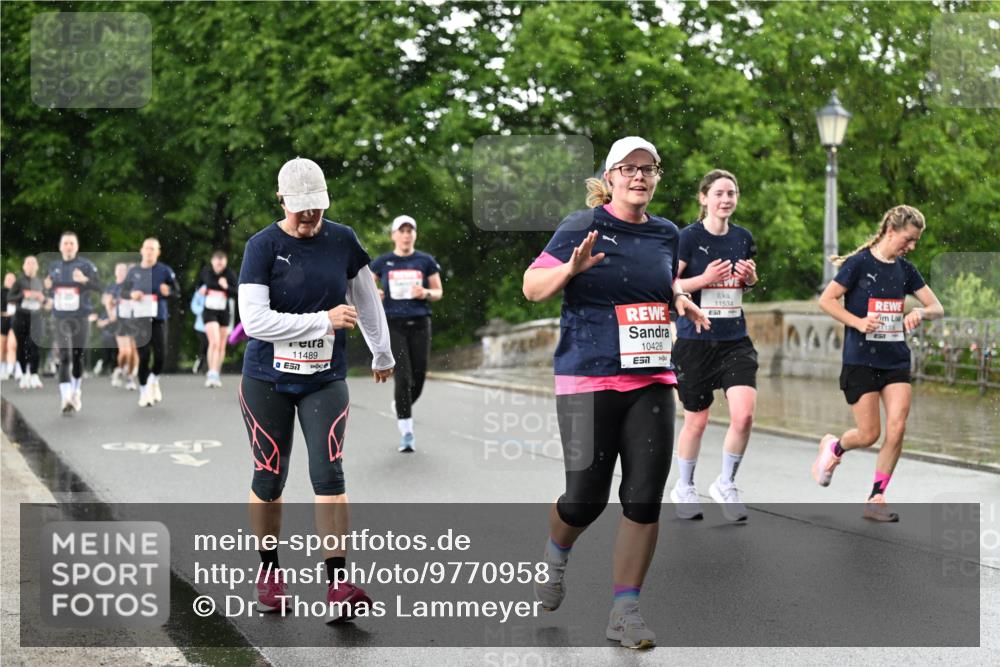 14.06.2026 - REWE Women's Run Dr. Thomas Lammeyer http://msf.ph/oto/9770958 14.06.2026 09:48:44 Laufen 11489, 10428, 500, 11534, 31, 1133 meine-sportfotos.de