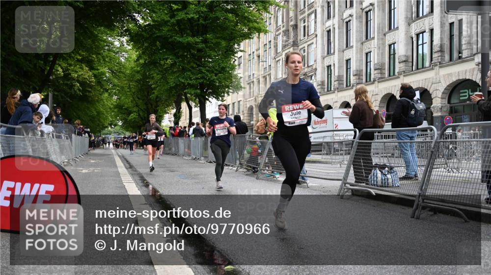 14.06.2026 - REWE Women's Run J. Mangold http://msf.ph/oto/9770966 14.06.2026 09:57:32 Ziel 10193, 10291, 10608, 11417 meine-sportfotos.de