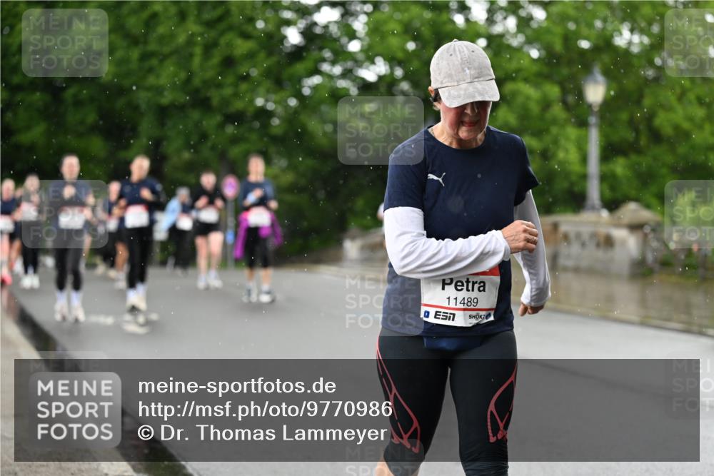 14.06.2026 - REWE Women's Run Dr. Thomas Lammeyer http://msf.ph/oto/9770986 14.06.2026 09:48:46 Laufen 11489 meine-sportfotos.de