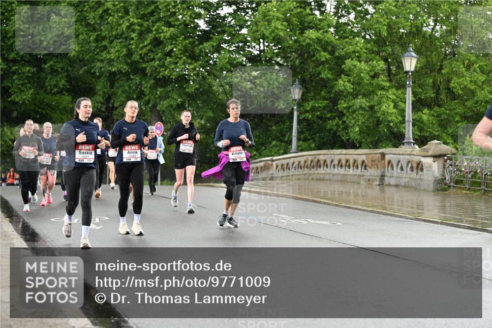 14.06.2026 - REWE Women's Run Dr. Thomas Lammeyer http://msf.ph/oto/9771009 14.06.2026 09:48:47 Laufen  meine-sportfotos.de