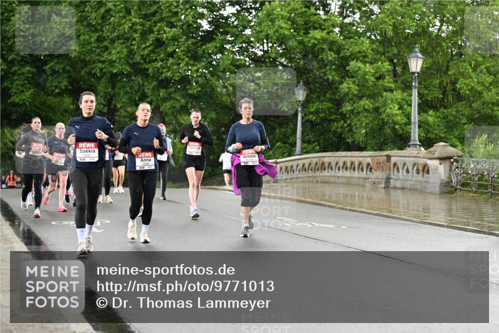 14.06.2026 - REWE Women's Run Dr. Thomas Lammeyer http://msf.ph/oto/9771013 14.06.2026 09:48:48 Laufen 10061 meine-sportfotos.de