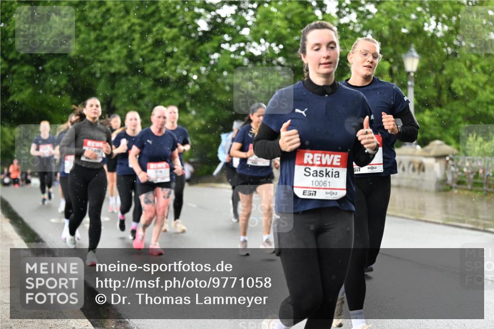 14.06.2026 - REWE Women's Run Dr. Thomas Lammeyer http://msf.ph/oto/9771058 14.06.2026 09:48:51 Laufen 24, 10061, 7, 404 meine-sportfotos.de