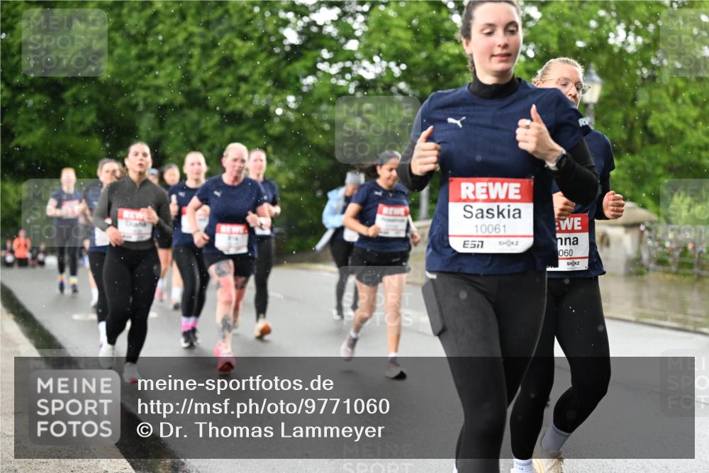 14.06.2026 - REWE Women's Run Dr. Thomas Lammeyer http://msf.ph/oto/9771060 14.06.2026 09:48:51 Laufen 10061, 7, 060 meine-sportfotos.de
