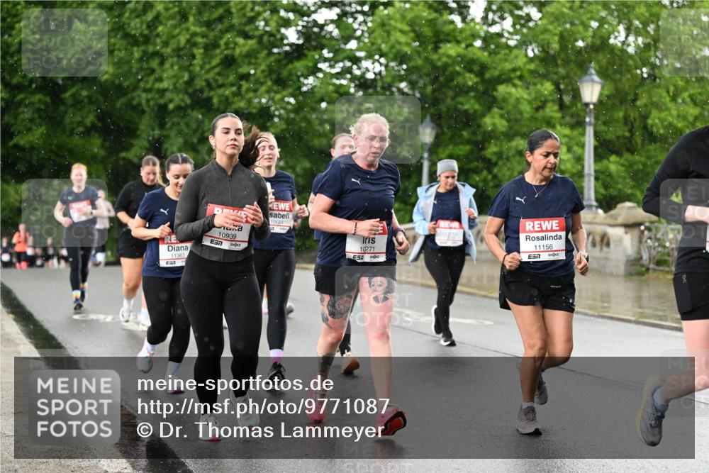 14.06.2026 - REWE Women's Run Dr. Thomas Lammeyer http://msf.ph/oto/9771087 14.06.2026 09:48:52 Laufen 11363, 10939, 7, 10694, 10271, 11156, 7 meine-sportfotos.de