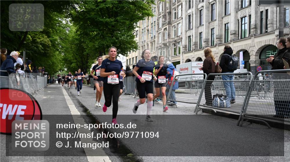 14.06.2026 - REWE Women's Run J. Mangold http://msf.ph/oto/9771094 14.06.2026 09:57:56 Ziel 10338, 10423, 10552, 10706, 11095, 11160, 11240, 11248, 11528 meine-sportfotos.de