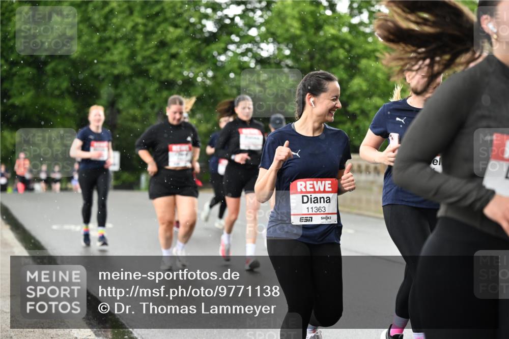 14.06.2026 - REWE Women's Run Dr. Thomas Lammeyer http://msf.ph/oto/9771138 14.06.2026 09:48:54 Laufen 11363 meine-sportfotos.de