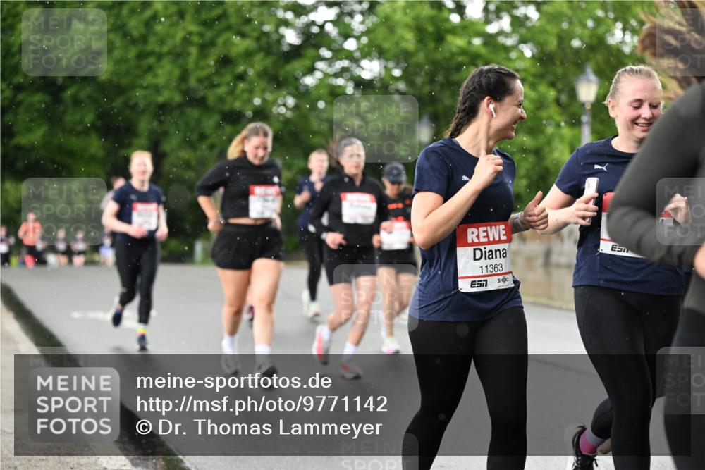 14.06.2026 - REWE Women's Run Dr. Thomas Lammeyer http://msf.ph/oto/9771142 14.06.2026 09:48:54 Laufen 11363 meine-sportfotos.de