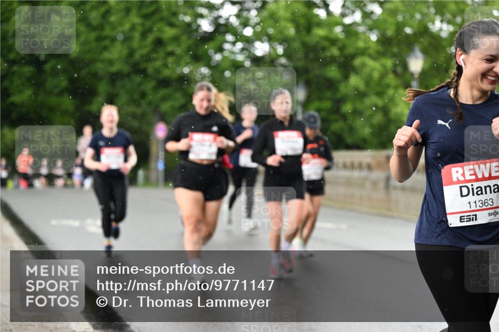 14.06.2026 - REWE Women's Run Dr. Thomas Lammeyer http://msf.ph/oto/9771147 14.06.2026 09:48:54 Laufen 11363, 7 meine-sportfotos.de