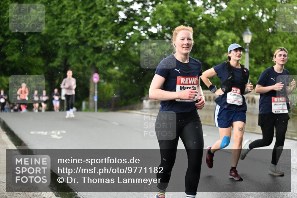 14.06.2026 - REWE Women's Run Dr. Thomas Lammeyer http://msf.ph/oto/9771182 14.06.2026 09:48:57 Laufen 10127, 1015 meine-sportfotos.de