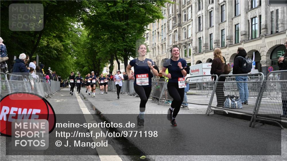 14.06.2026 - REWE Women's Run J. Mangold http://msf.ph/oto/9771198 14.06.2026 09:58:16 Ziel 10092, 10341, 10659, 10661, 10811, 10934, 10937, 11332, 11386, 11411, 11477 meine-sportfotos.de
