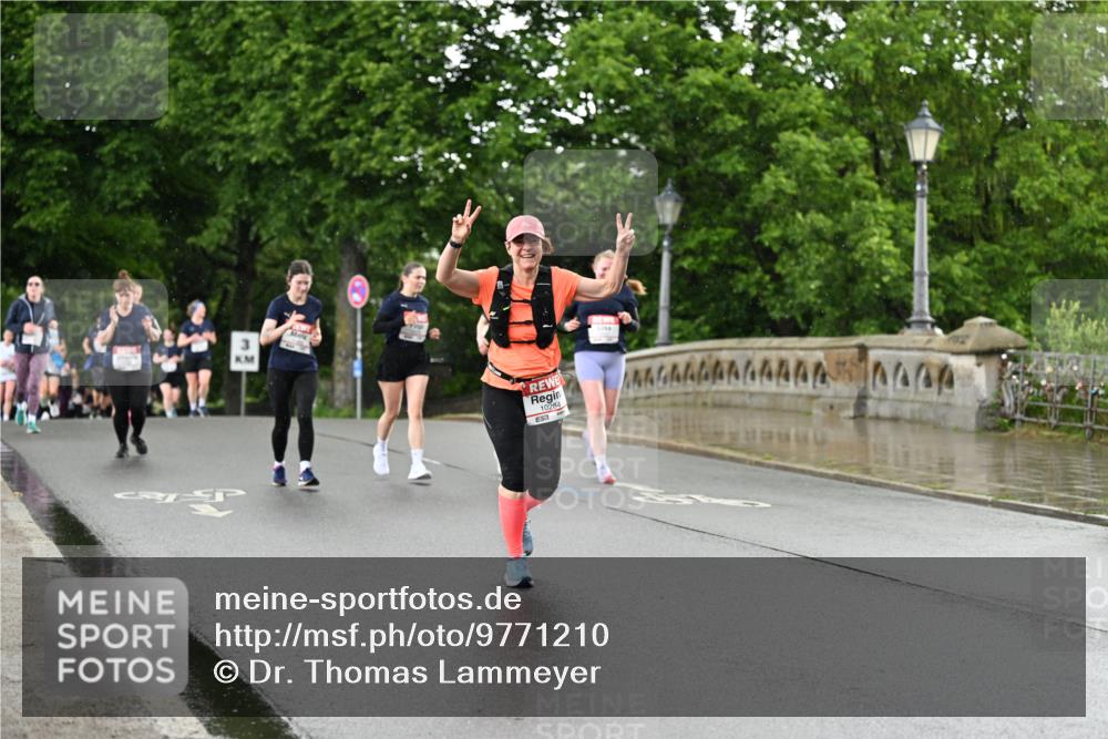 14.06.2026 - REWE Women's Run Dr. Thomas Lammeyer http://msf.ph/oto/9771210 14.06.2026 09:49:06 Laufen 10284, 404 meine-sportfotos.de
