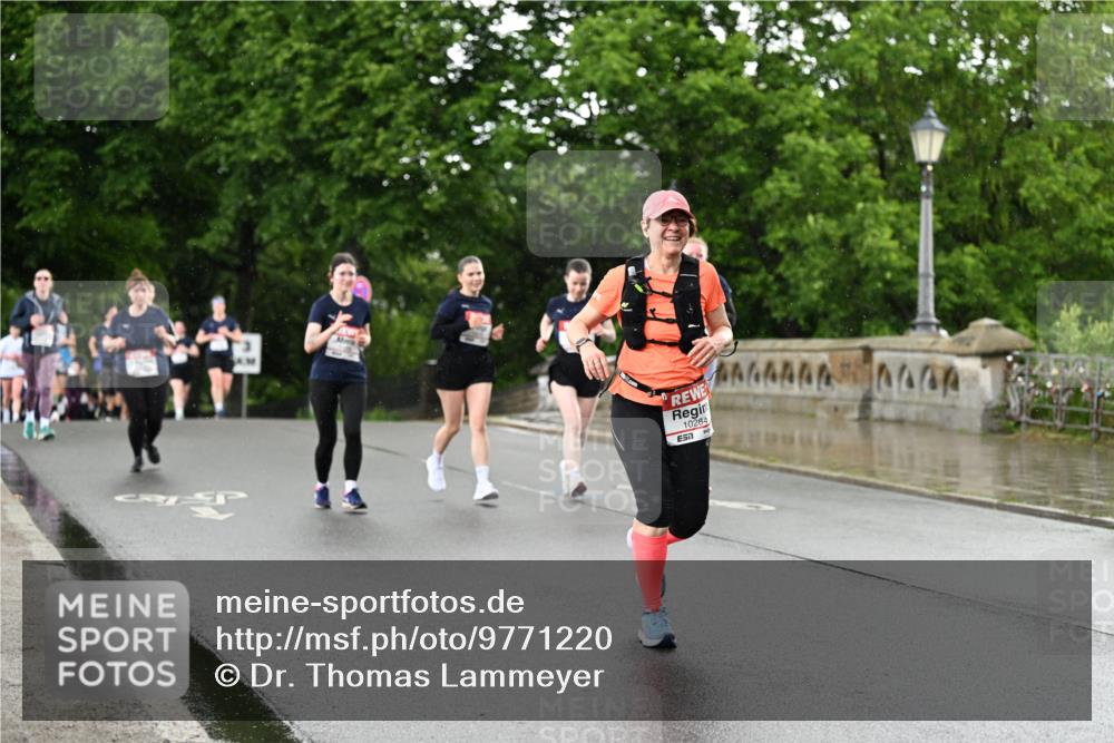 14.06.2026 - REWE Women's Run Dr. Thomas Lammeyer http://msf.ph/oto/9771220 14.06.2026 09:49:07 Laufen 10284 meine-sportfotos.de