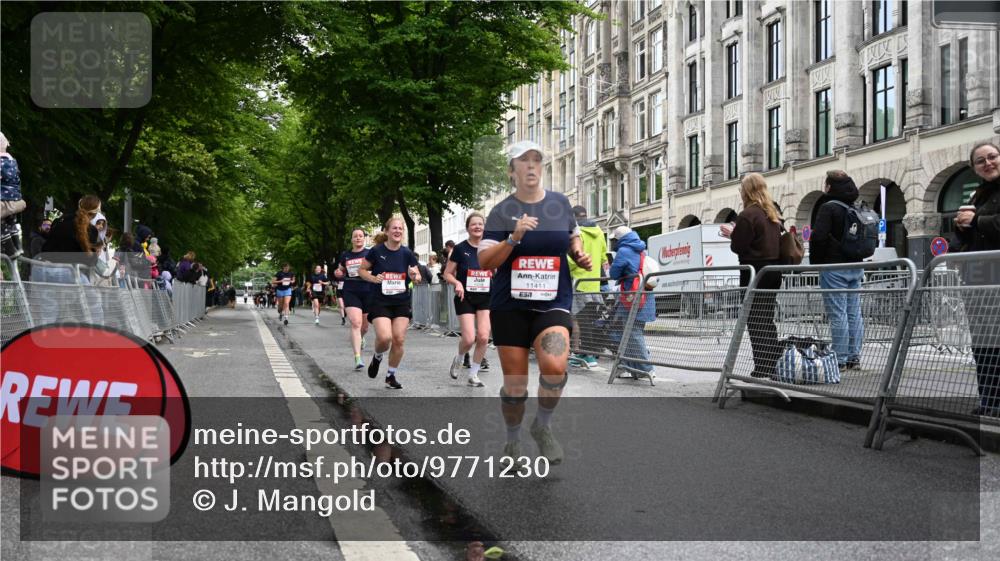 14.06.2026 - REWE Women's Run J. Mangold http://msf.ph/oto/9771230 14.06.2026 09:58:21 Ziel 10054, 10056, 10427, 10661, 10680, 10937, 11411, 11477 meine-sportfotos.de