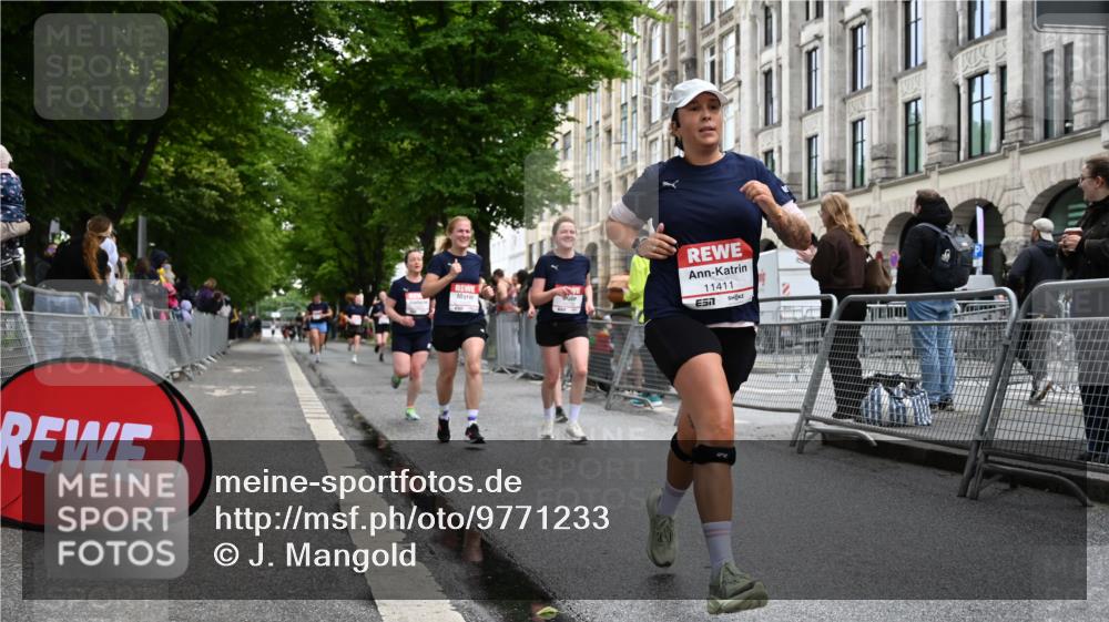 14.06.2026 - REWE Women's Run J. Mangold http://msf.ph/oto/9771233 14.06.2026 09:58:21 Ziel 10054, 10056, 10427, 10661, 10680, 10937, 11411, 11477 meine-sportfotos.de