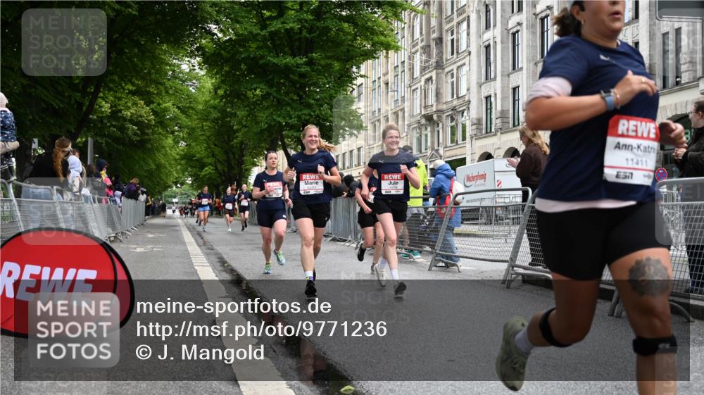 14.06.2026 - REWE Women's Run J. Mangold http://msf.ph/oto/9771236 14.06.2026 09:58:22 Ziel 10054, 10056, 10427, 10661, 10680, 10937, 11411, 11477 meine-sportfotos.de