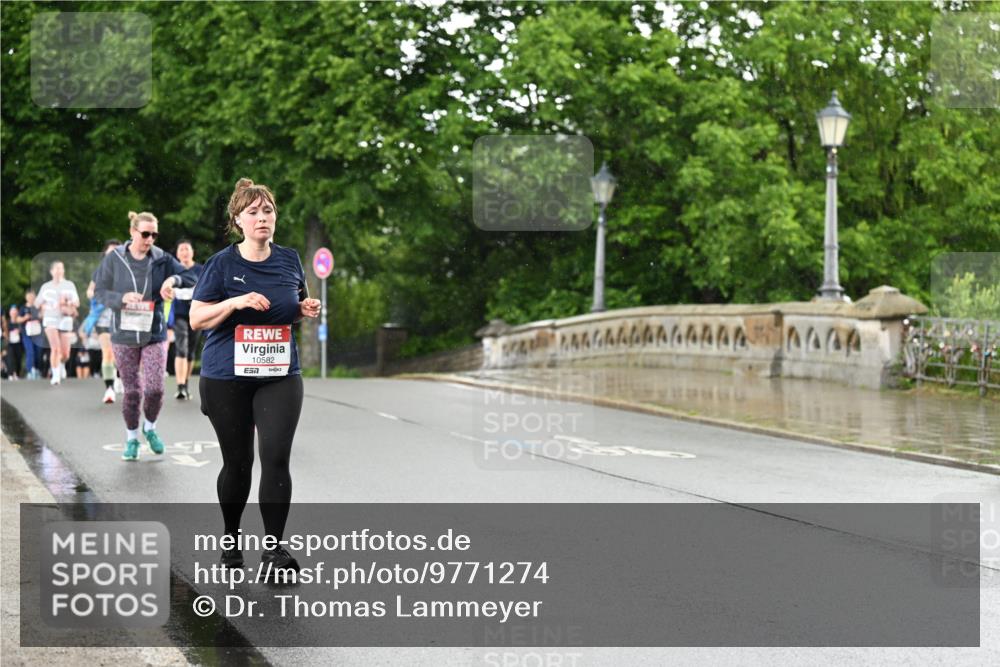 14.06.2026 - REWE Women's Run Dr. Thomas Lammeyer http://msf.ph/oto/9771274 14.06.2026 09:49:11 Laufen 10582, 7 meine-sportfotos.de