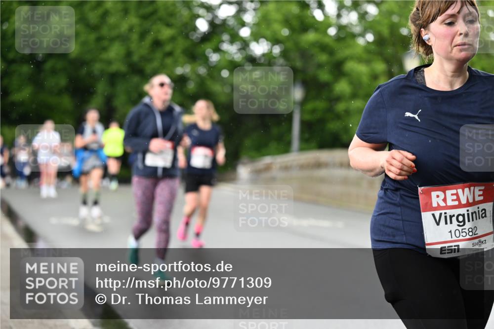 14.06.2026 - REWE Women's Run Dr. Thomas Lammeyer http://msf.ph/oto/9771309 14.06.2026 09:49:14 Laufen 10582, 7 meine-sportfotos.de