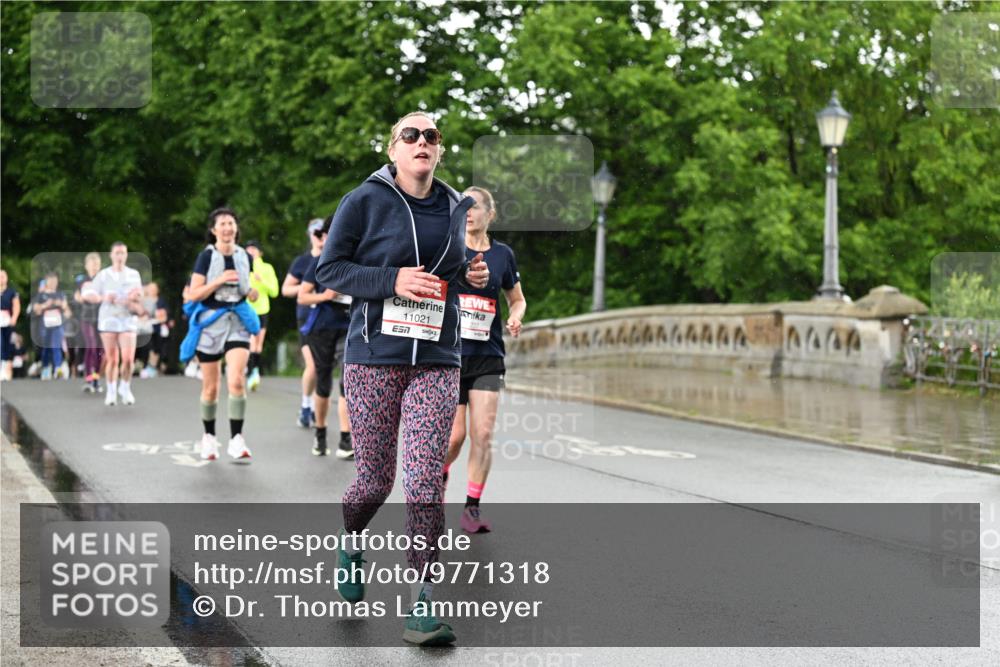 14.06.2026 - REWE Women's Run Dr. Thomas Lammeyer http://msf.ph/oto/9771318 14.06.2026 09:49:14 Laufen 11021, 7 meine-sportfotos.de