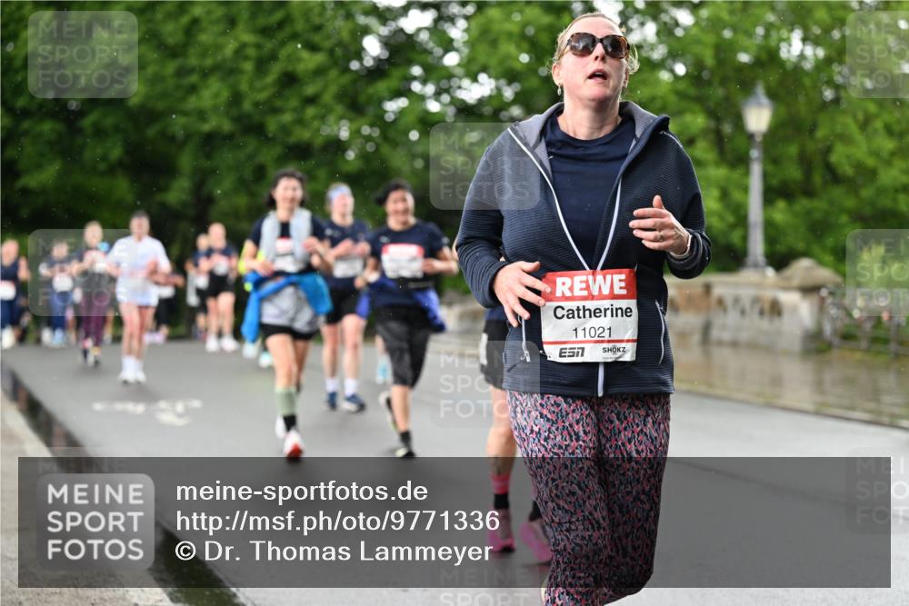 14.06.2026 - REWE Women's Run Dr. Thomas Lammeyer http://msf.ph/oto/9771336 14.06.2026 09:49:15 Laufen 11021 meine-sportfotos.de