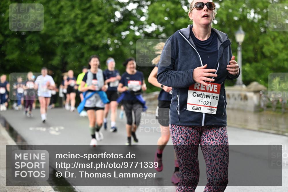14.06.2026 - REWE Women's Run Dr. Thomas Lammeyer http://msf.ph/oto/9771339 14.06.2026 09:49:16 Laufen 11021 meine-sportfotos.de