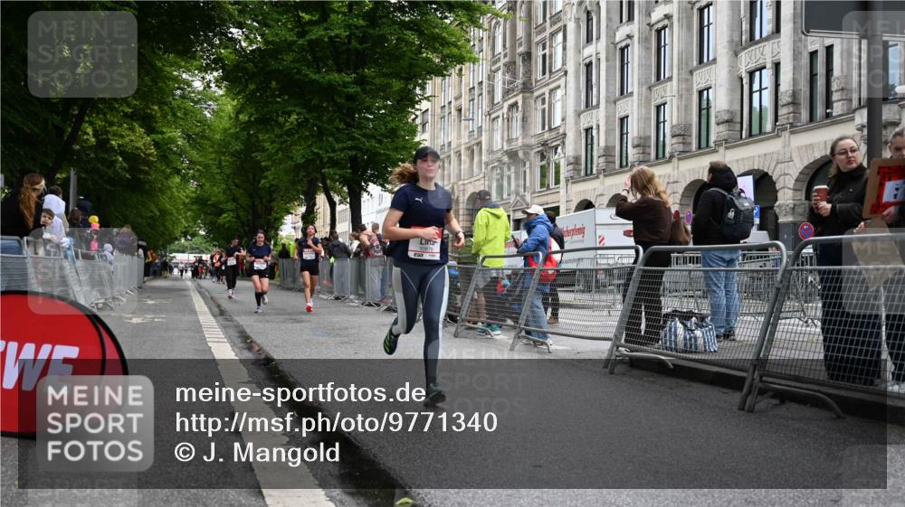 14.06.2026 - REWE Women's Run J. Mangold http://msf.ph/oto/9771340 14.06.2026 09:58:40 Ziel 10172, 10879, 10960, 11341 meine-sportfotos.de