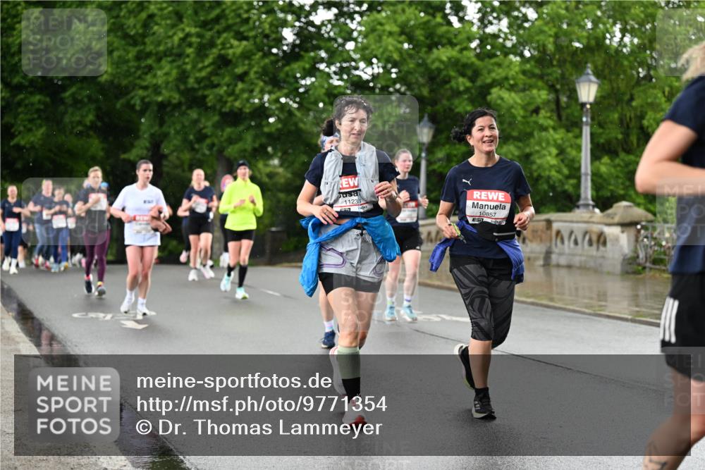 14.06.2026 - REWE Women's Run Dr. Thomas Lammeyer http://msf.ph/oto/9771354 14.06.2026 09:49:17 Laufen 1123, 10857 meine-sportfotos.de