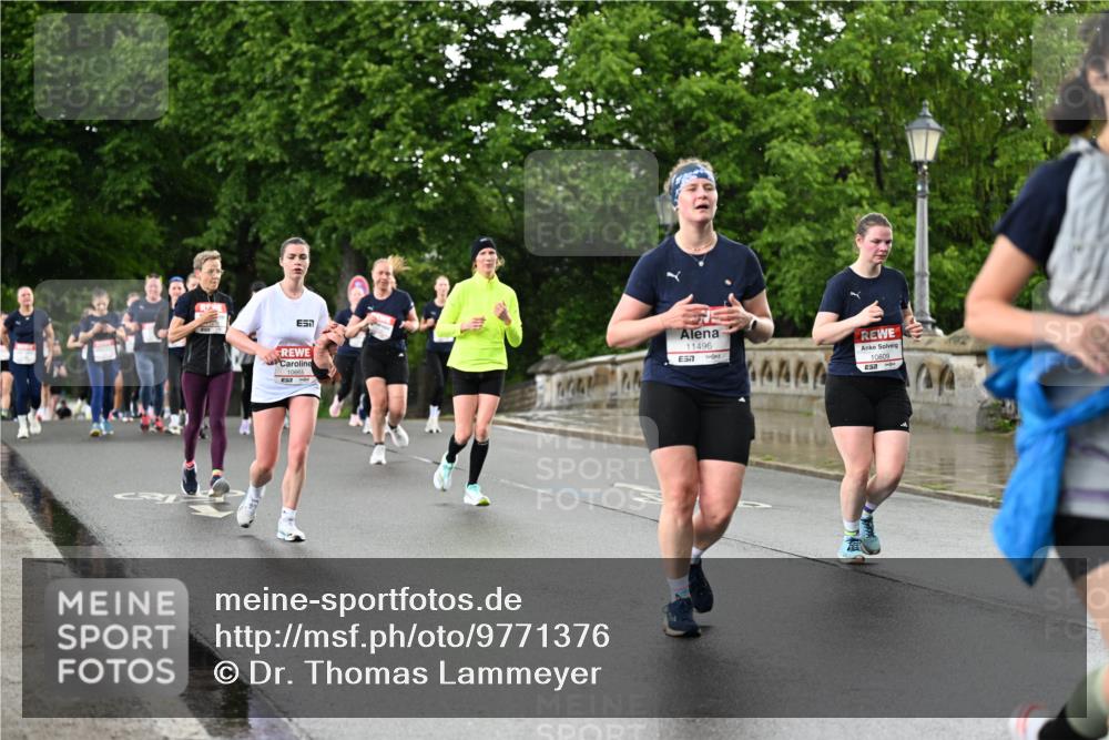 14.06.2026 - REWE Women's Run Dr. Thomas Lammeyer http://msf.ph/oto/9771376 14.06.2026 09:49:18 Laufen 6517, 10665, 11496, 64444, 10609 meine-sportfotos.de