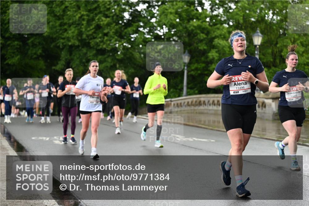 14.06.2026 - REWE Women's Run Dr. Thomas Lammeyer http://msf.ph/oto/9771384 14.06.2026 09:49:19 Laufen 11496, 10609, 7 meine-sportfotos.de