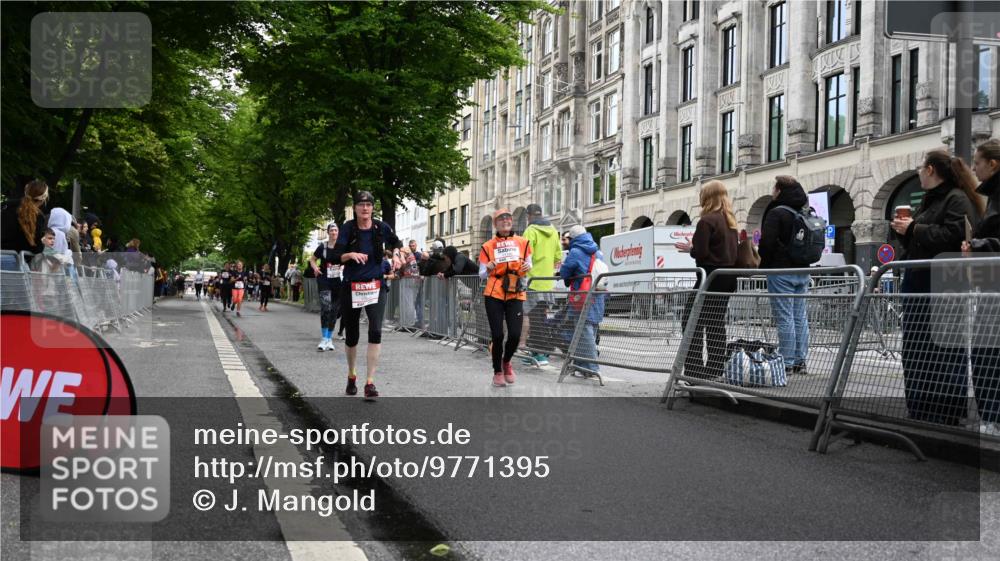 14.06.2026 - REWE Women's Run J. Mangold http://msf.ph/oto/9771395 14.06.2026 09:58:54 Ziel 10153, 10940, 10978, 10979, 11198, 11199 meine-sportfotos.de