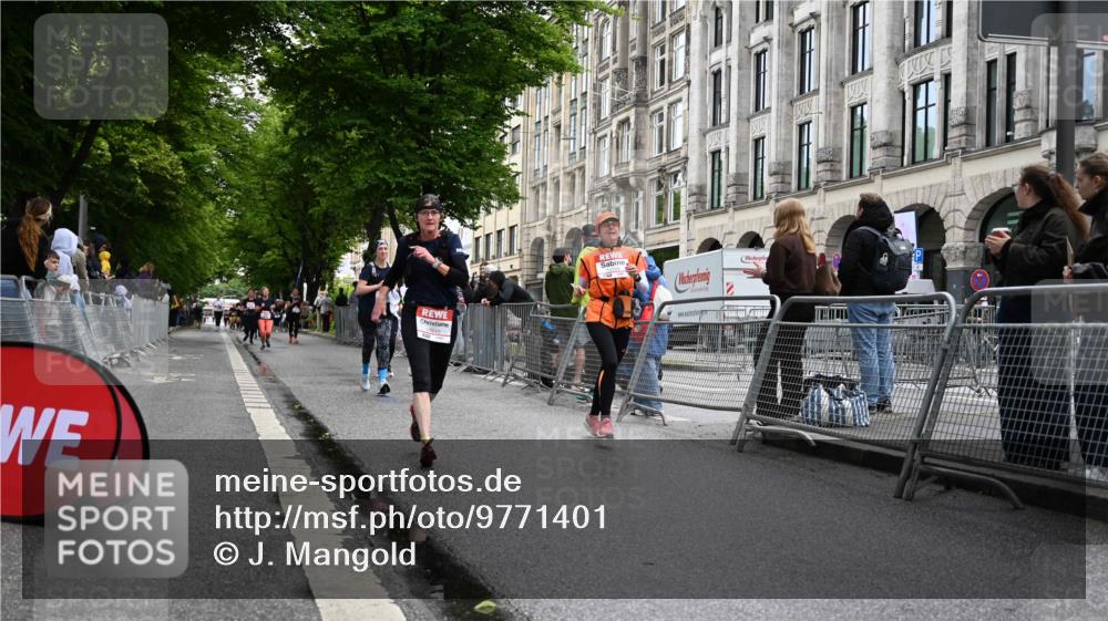 14.06.2026 - REWE Women's Run J. Mangold http://msf.ph/oto/9771401 14.06.2026 09:58:54 Ziel 10153, 10940, 10978, 10979, 11198, 11199 meine-sportfotos.de