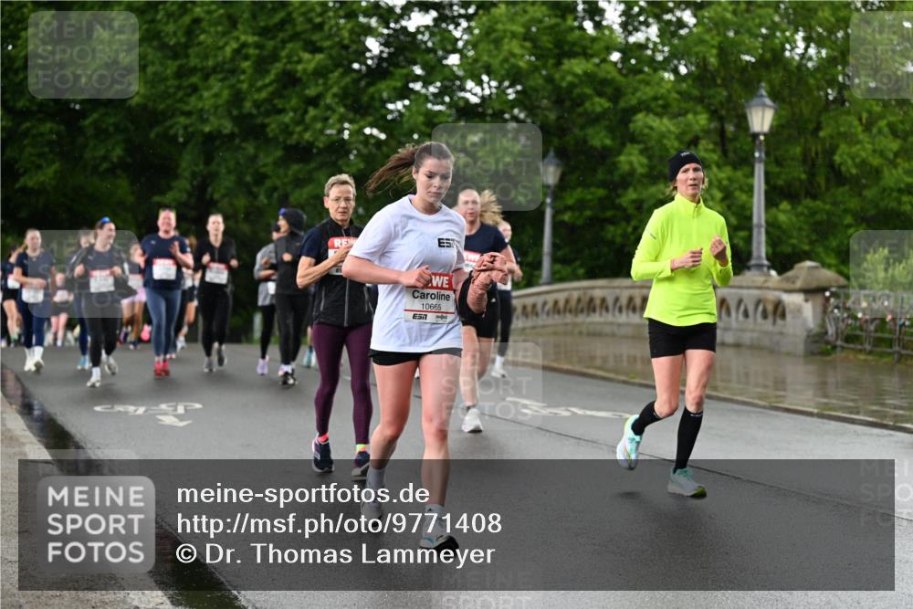 14.06.2026 - REWE Women's Run Dr. Thomas Lammeyer http://msf.ph/oto/9771408 14.06.2026 09:49:21 Laufen 10665 meine-sportfotos.de