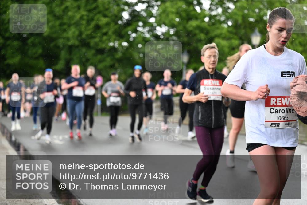 14.06.2026 - REWE Women's Run Dr. Thomas Lammeyer http://msf.ph/oto/9771436 14.06.2026 09:49:22 Laufen 11476, 10665 meine-sportfotos.de