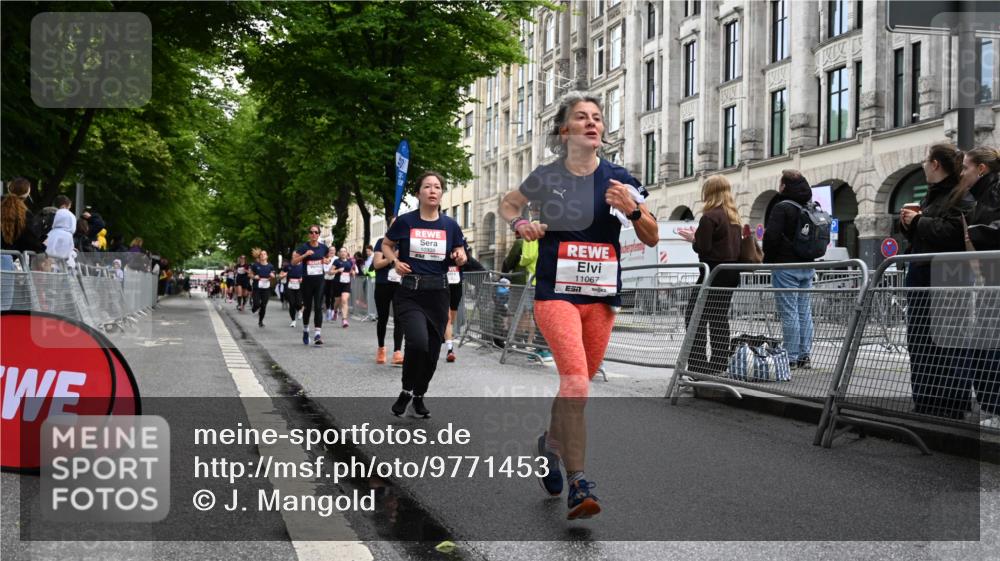 14.06.2026 - REWE Women's Run J. Mangold http://msf.ph/oto/9771453 14.06.2026 09:59:04 Ziel 10160, 10339, 10349, 10558, 10801, 10982, 11067, 11163, 11501 meine-sportfotos.de